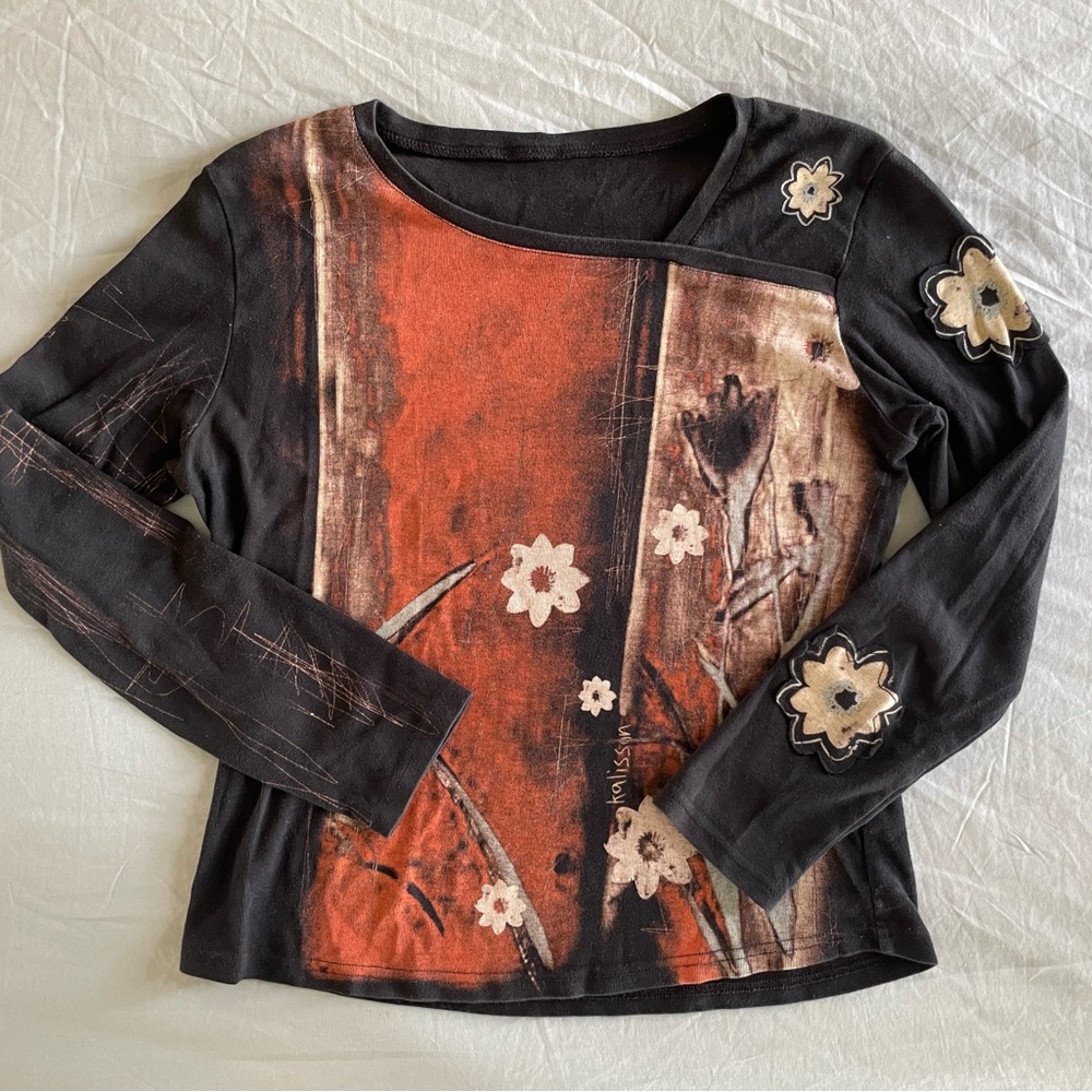 Cop.Copine Artistic Black and Orange Floral Women's Top